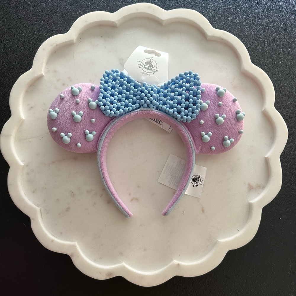 Disney Parks ~  Minnie Mouse Beaded Headband